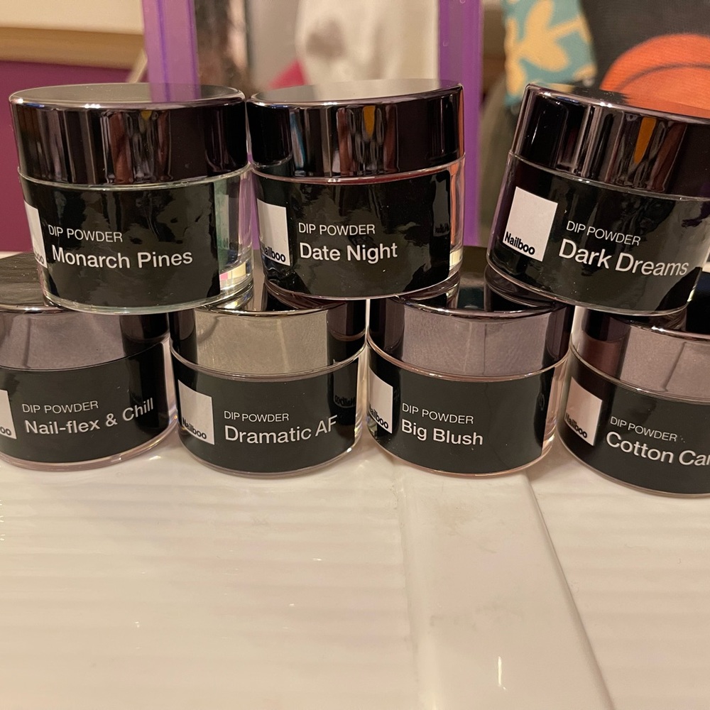 7 New Nailboo dip powders